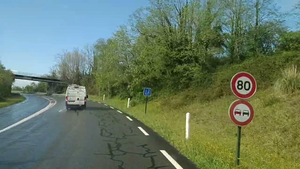 Road D430, Salies-de-Béarn, Commune in France, 17:12, 09.04.2024 (Part 2)