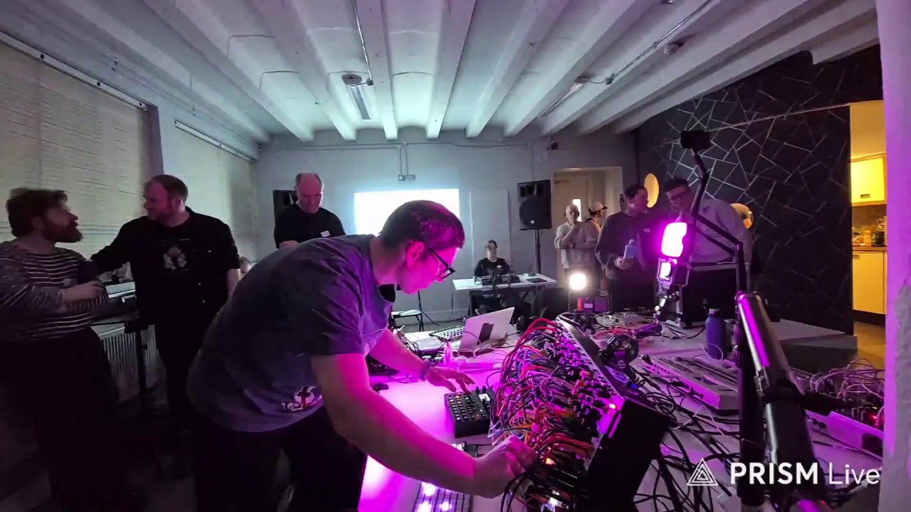 Live streaming of BloopGroop
