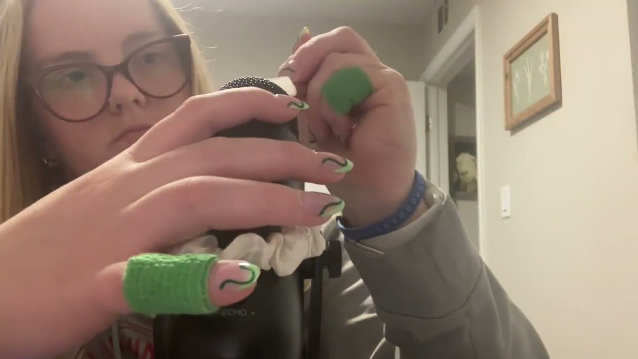asmr mic brushing *no talking*