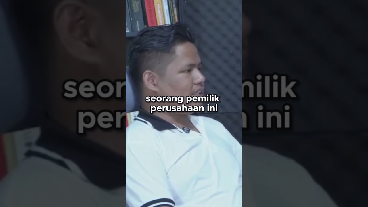 Sukanto Tanoto ongkang-ongkang kaki