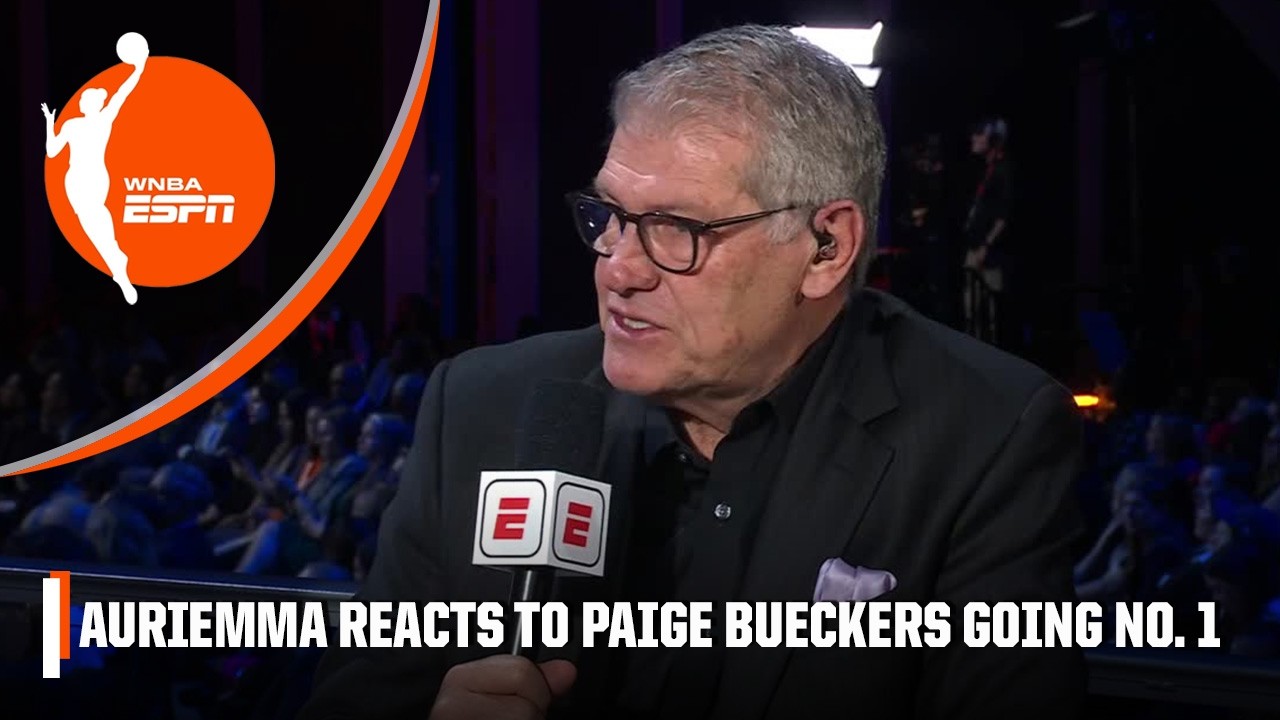 Geno Auriemma reacts to Paige Bueckers being selected No. 1 overall 🥹 🙌 | WNBA Draft