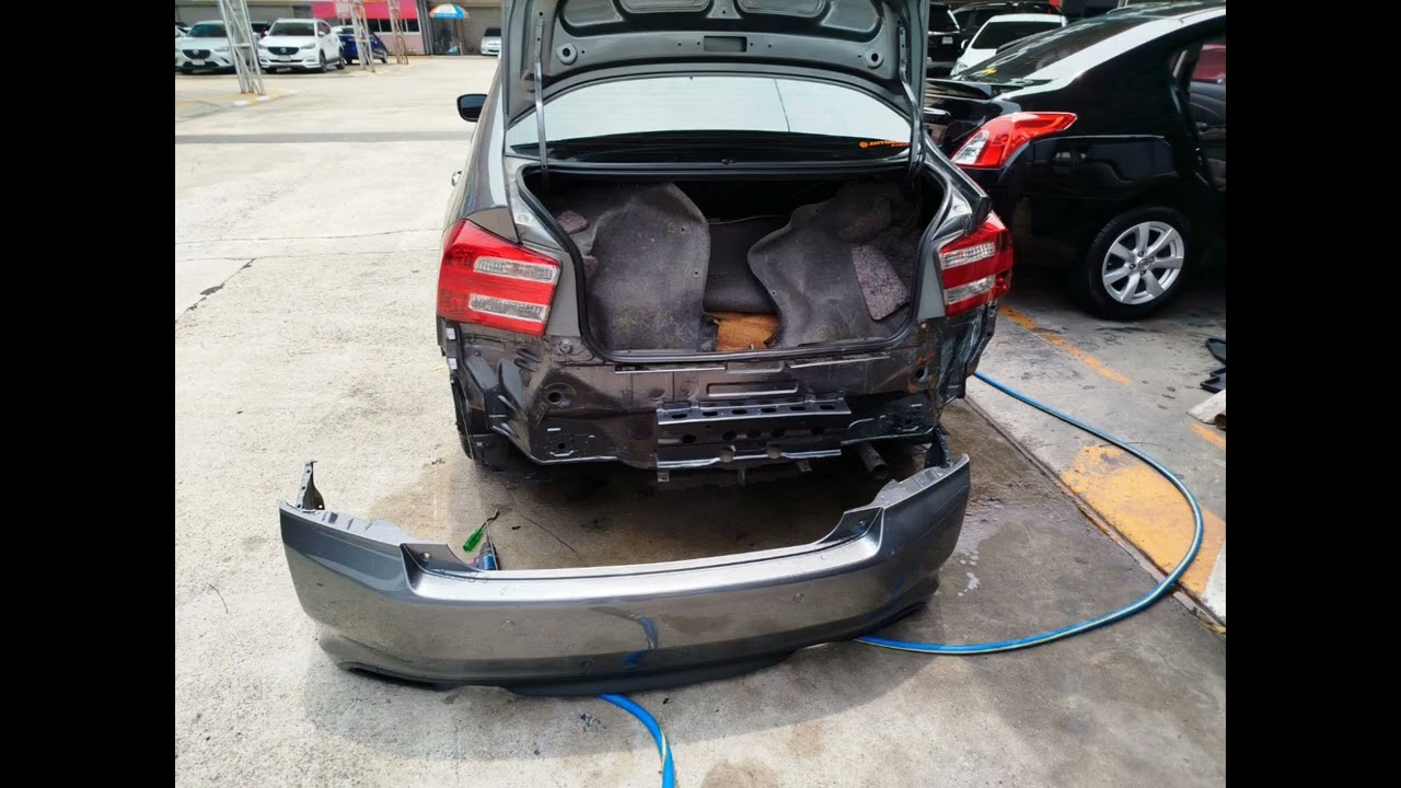 HONDA CITY น้ำเข้าท้ายรถเนื่องจากเคยโดนชนท้าย