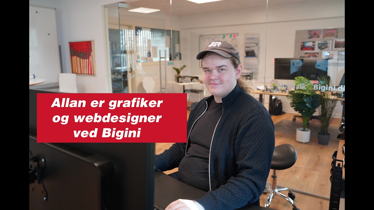 Multimediedesigner nyder sit job som grafiker og webdesigner | Studielivet i Grenå betød alt for ham