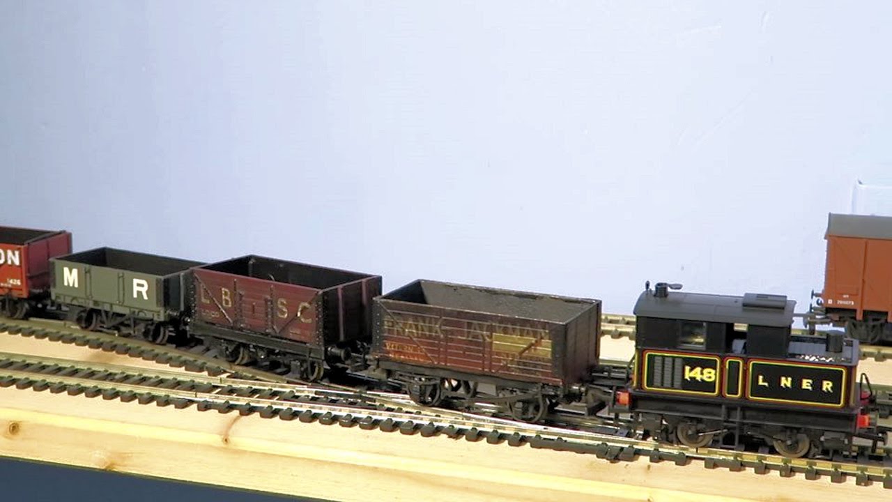 Sunday wagon works (OO gauge maintenance)