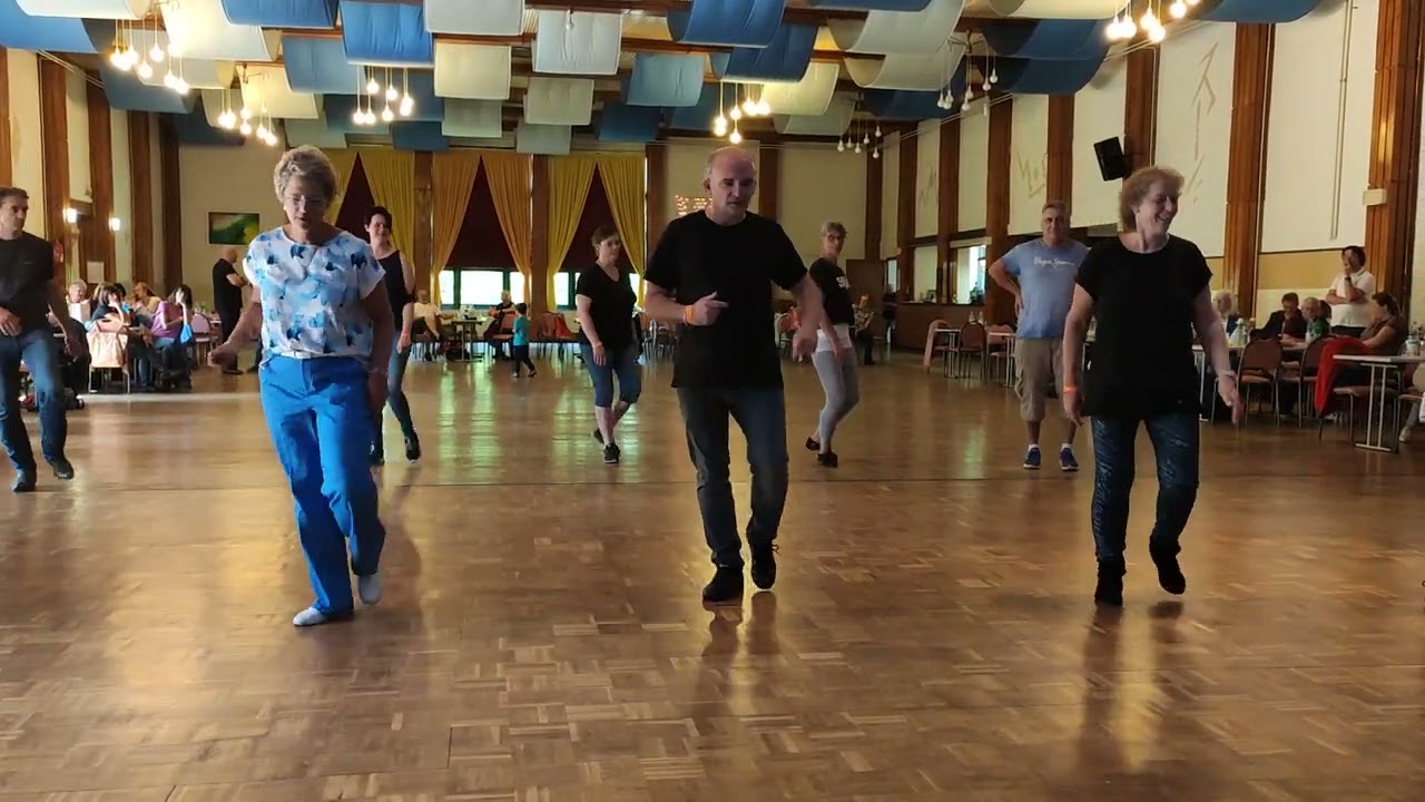 Let's Keep Dirty Dancing (Musik: Glockenbach) in Gardelegen - Linedance (Demo)