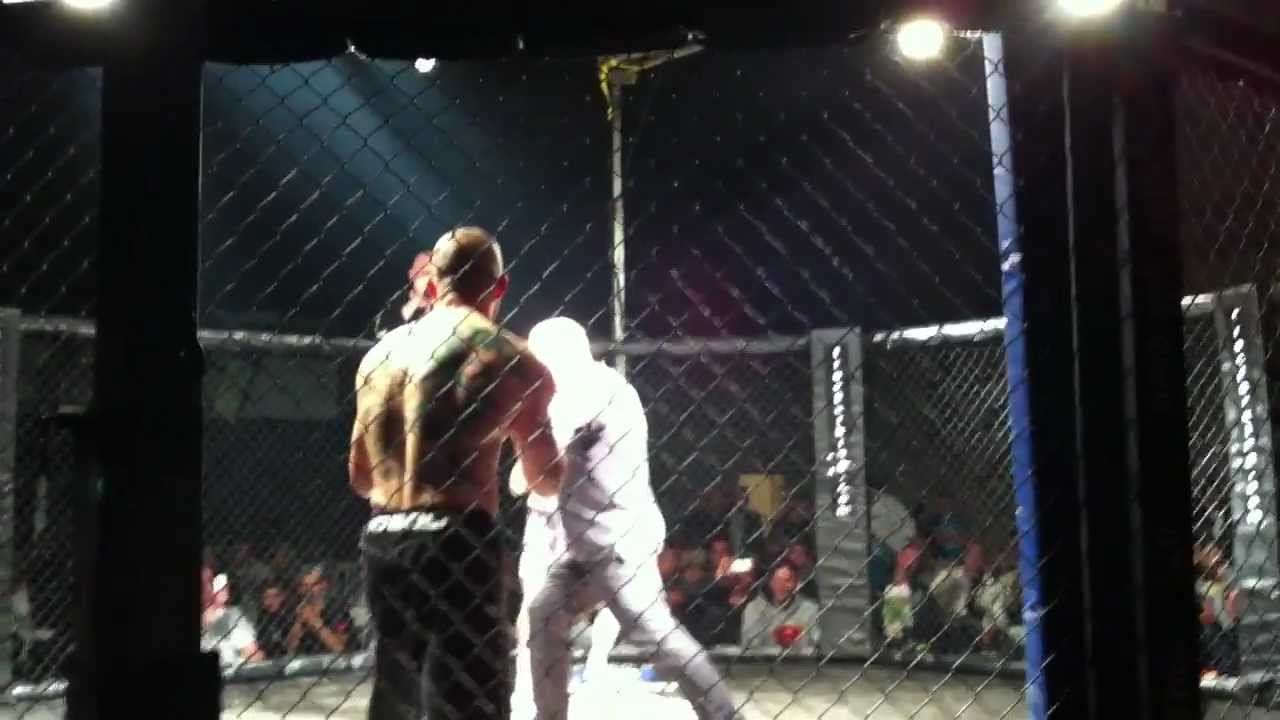 Max Henchy VS Mark Platts European championship bout, Cagemania - bust up in banus  part 2