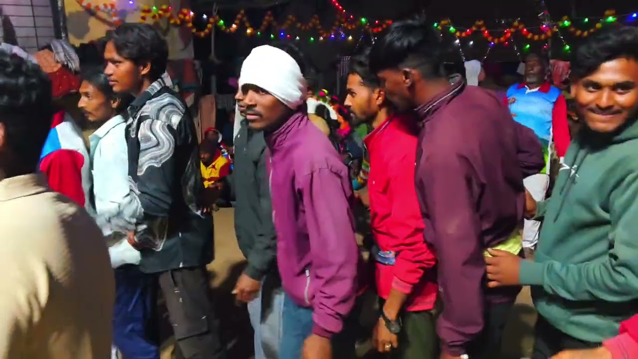 आदिवासी कुलदैवत संस्कृति पुजक🌾🙇‍♂️ 🇮🇩                       (आम्ही ककाणे कर)  डांगसौदाणे गावात ✌ 