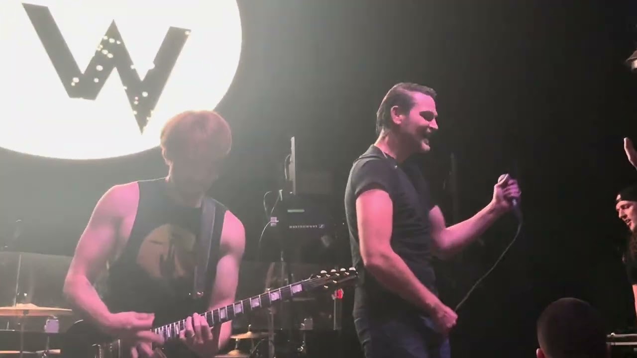 Adelitas way + 10 years live Columbus Ohio 