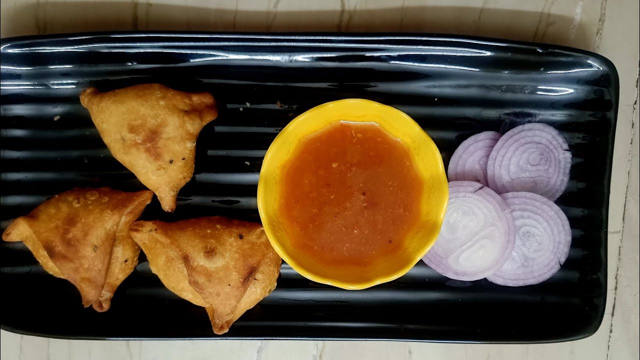 samose and spicy 🔥 chutney