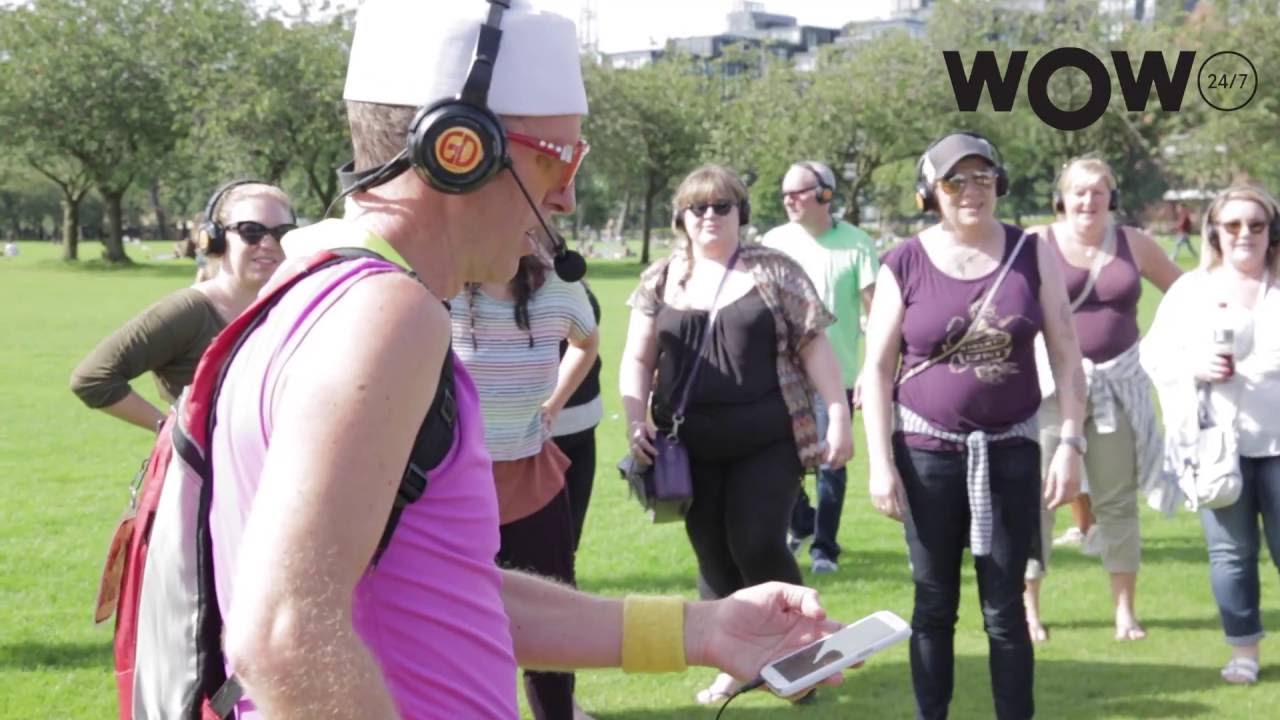 Guru Dudu's Silent Disco Walking Tour of Edinburgh