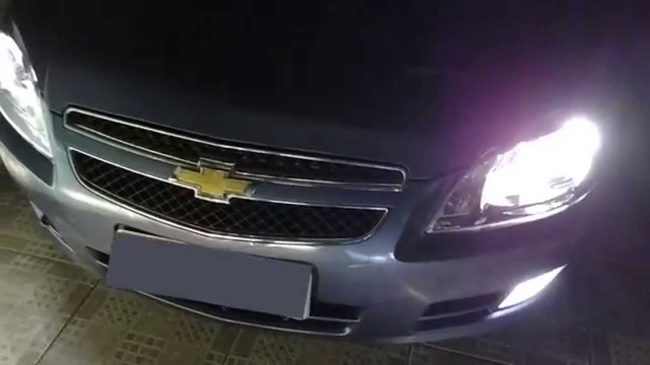 Diferen&ccedil;a Colora&ccedil;&atilde;o xenon 4300 e farol super branco