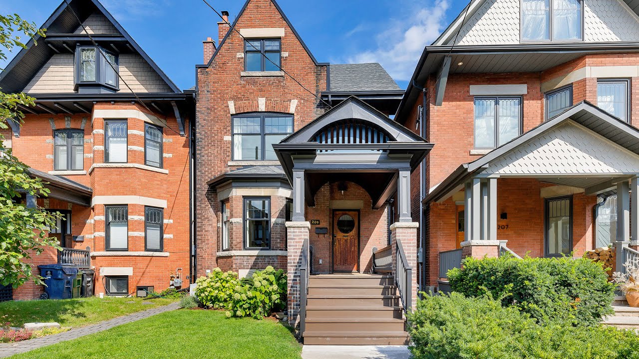 209 Indian Road, Toronto