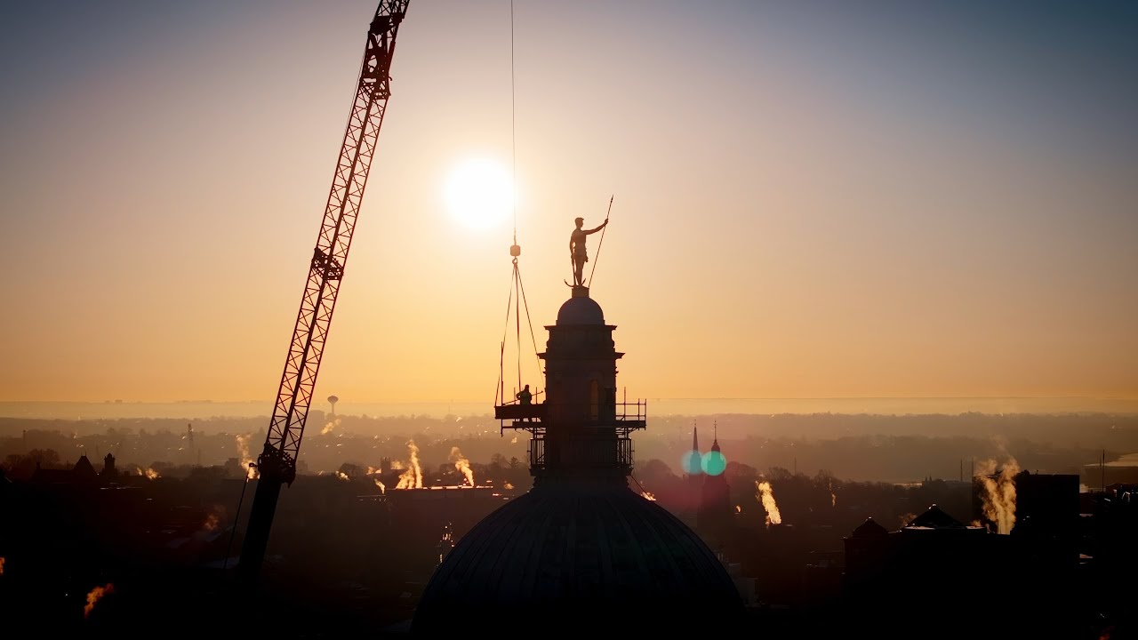 Independent Man Scaffolding Removal