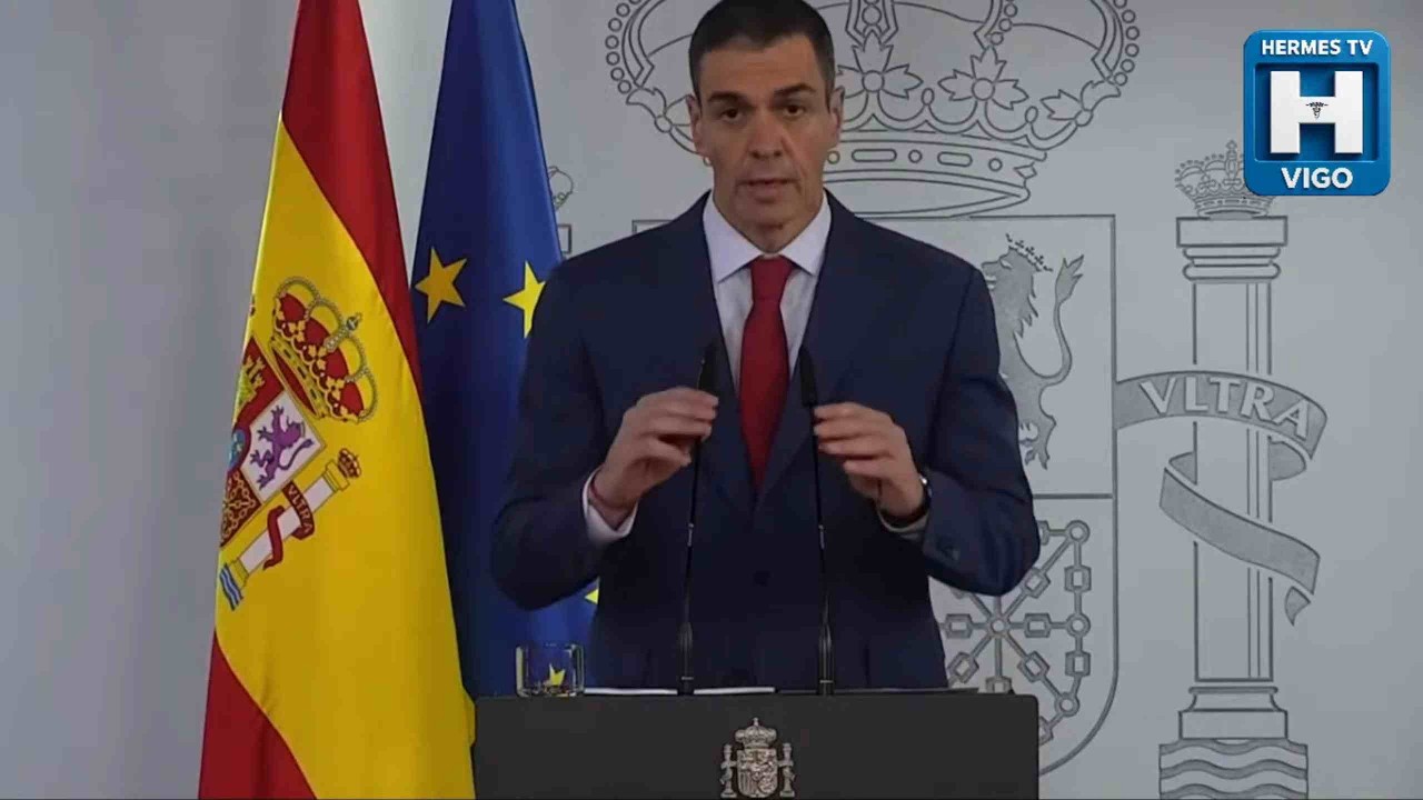 Pedro Sánchez recupera el «No a la guerra»  y reaviva el recuerdo del trío de las Azores