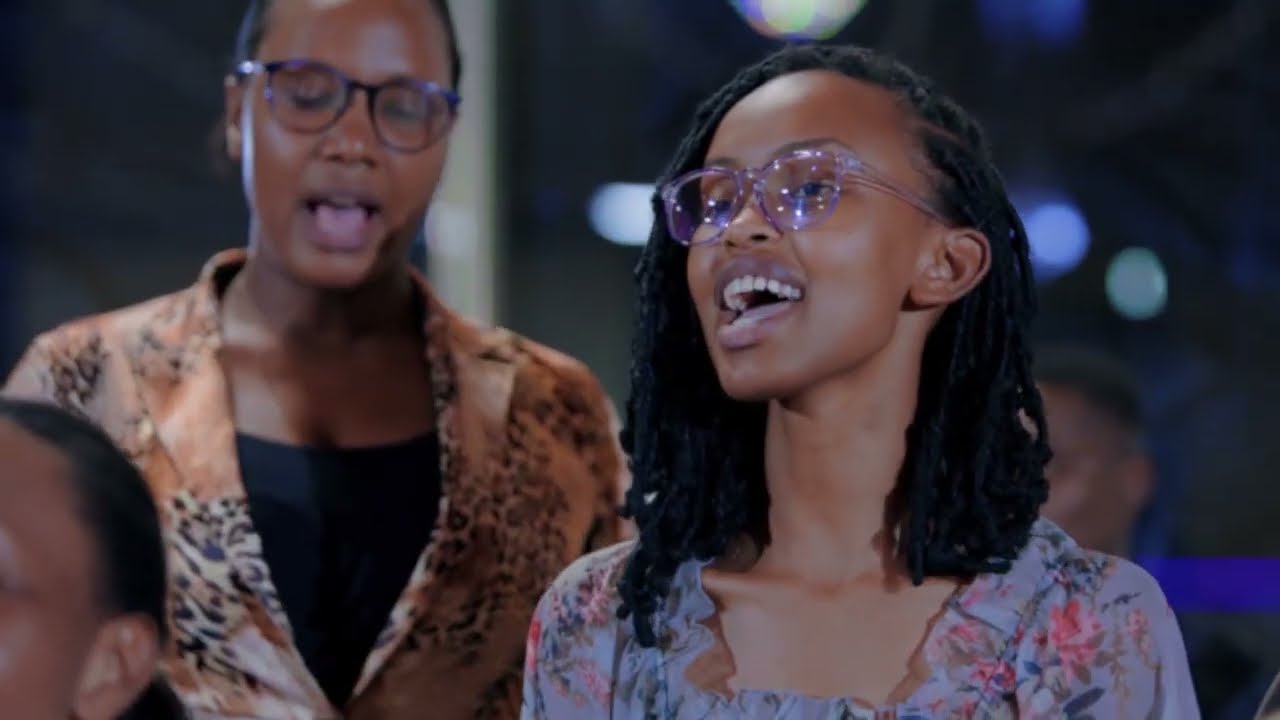 Nshima umunsi nakwemeye  by Pr. Eric RUHANGARA