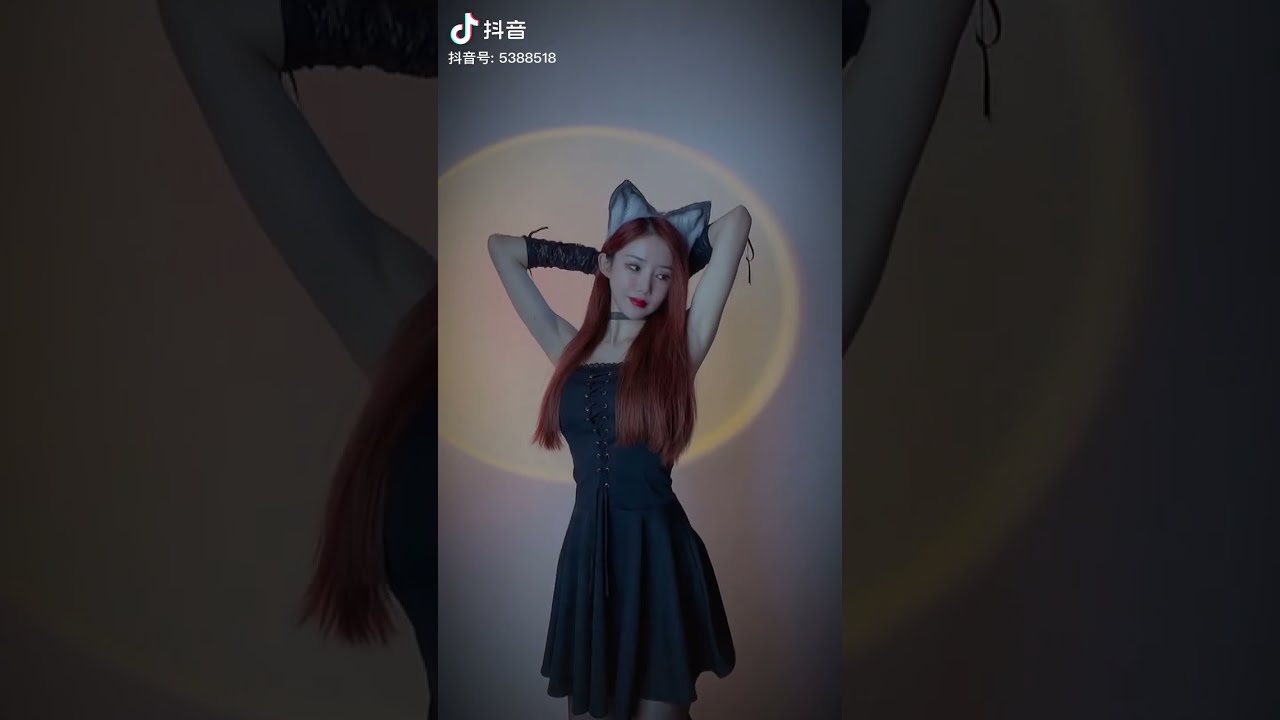 ZeroTwo dance #Shorts #cutegirl #ZeroTwo