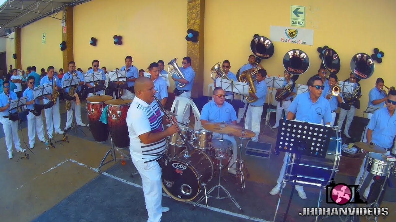 BANDA PERÚ ARMONÍA Y CLASE - PAC 2018 - MIX GASTADITA - 1er ANIVERSARIO CONCERT BAND PERÚ