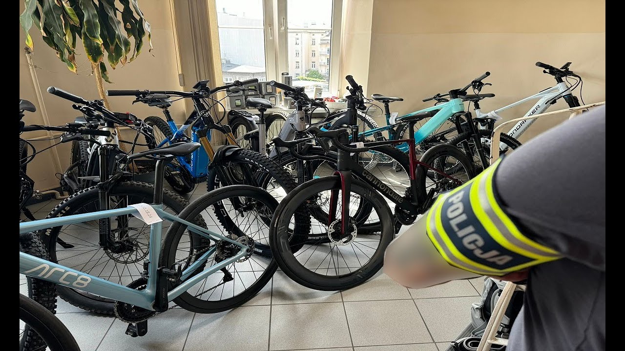 700 000 złotych to wartość rowerów odzyskanych przez krakowskich policjantów