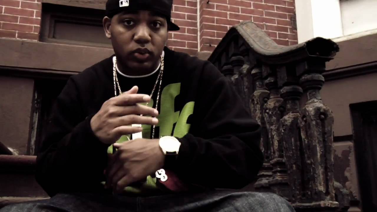 SKYZOO-THE BEAUTIFUL DECAY (OFFICIAL MUSIC VIDEO)