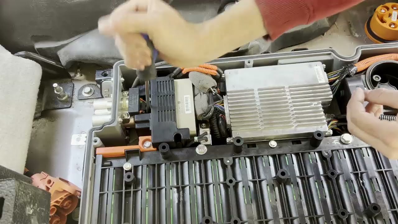 2009 Ford Escape Hybrid NO START/ START AND STALL/ CHARGING THE HV BATTERY