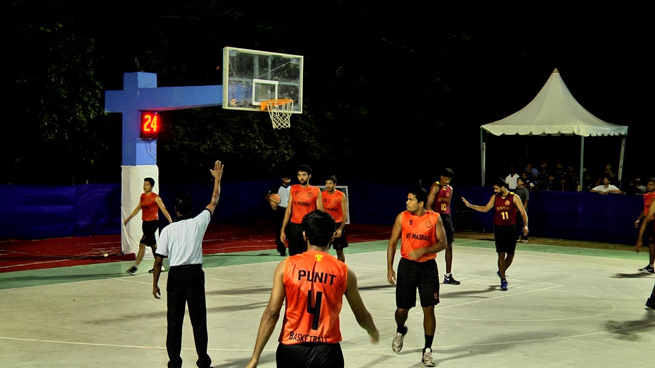 52nd INTER IIT SPORTS MEET 2017 BASKETBALL SEMIS  IITB vs IITM part 2