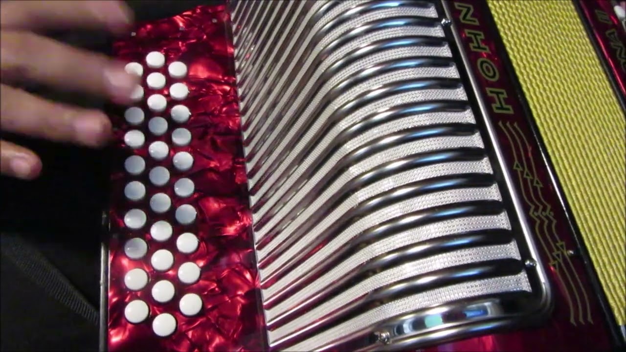 hay unos ojos tutorial instruccional facil y gratis acordeon hohner corona II nivel principiante