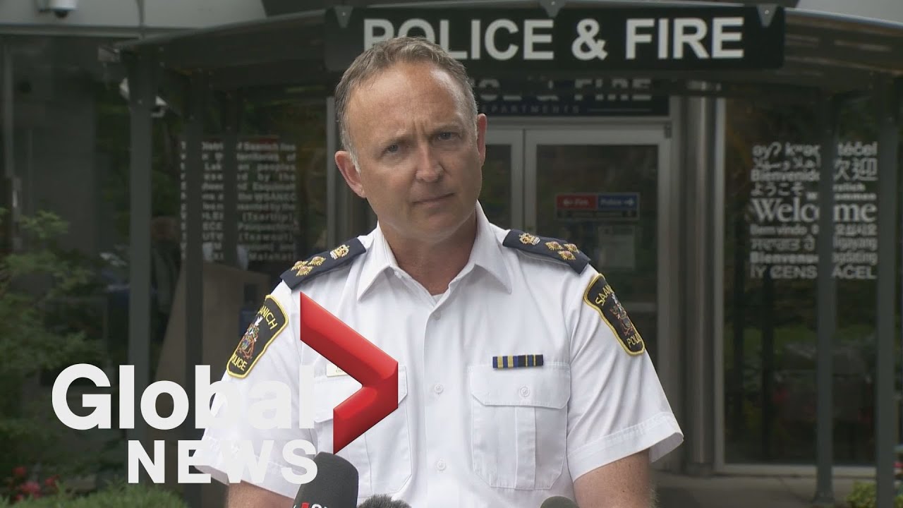 Police hold update following shooting at Saanich, BC bank, 2 suspects killed | FULL