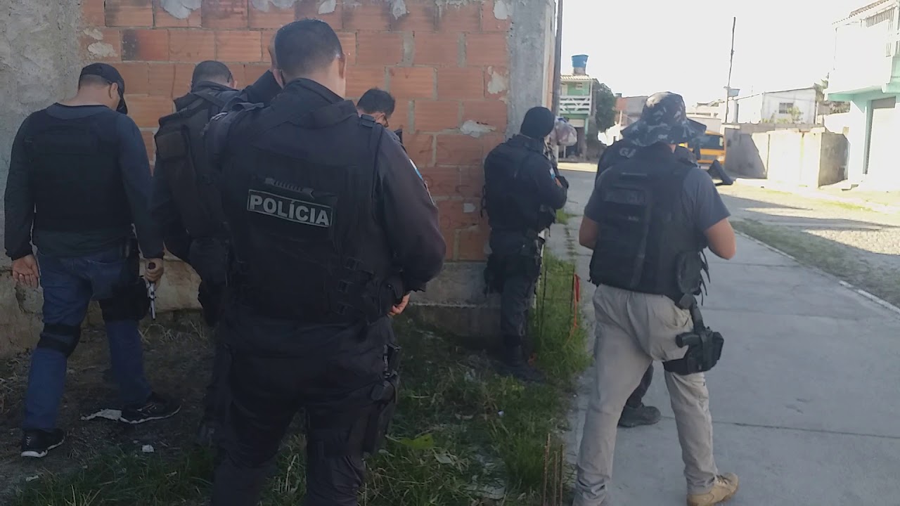 Rlagos Notícias -  Operação na Boca do Mato contra o tráfico de drogas em Cabo Frio