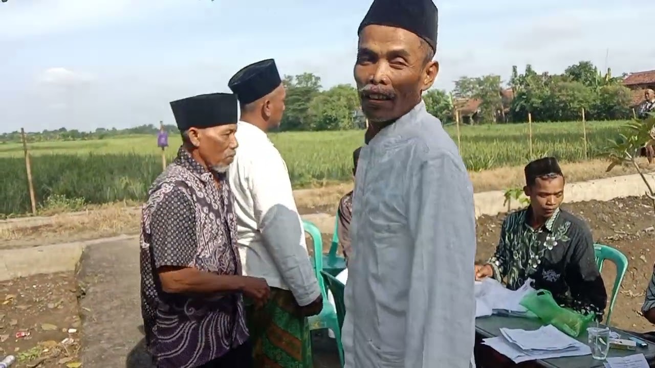 Pengajian di makam luwungede