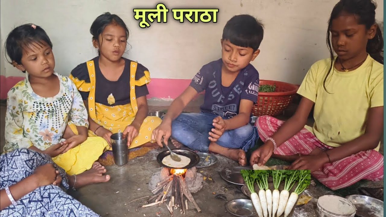 Muli ka paratha banaya bachho ne 
