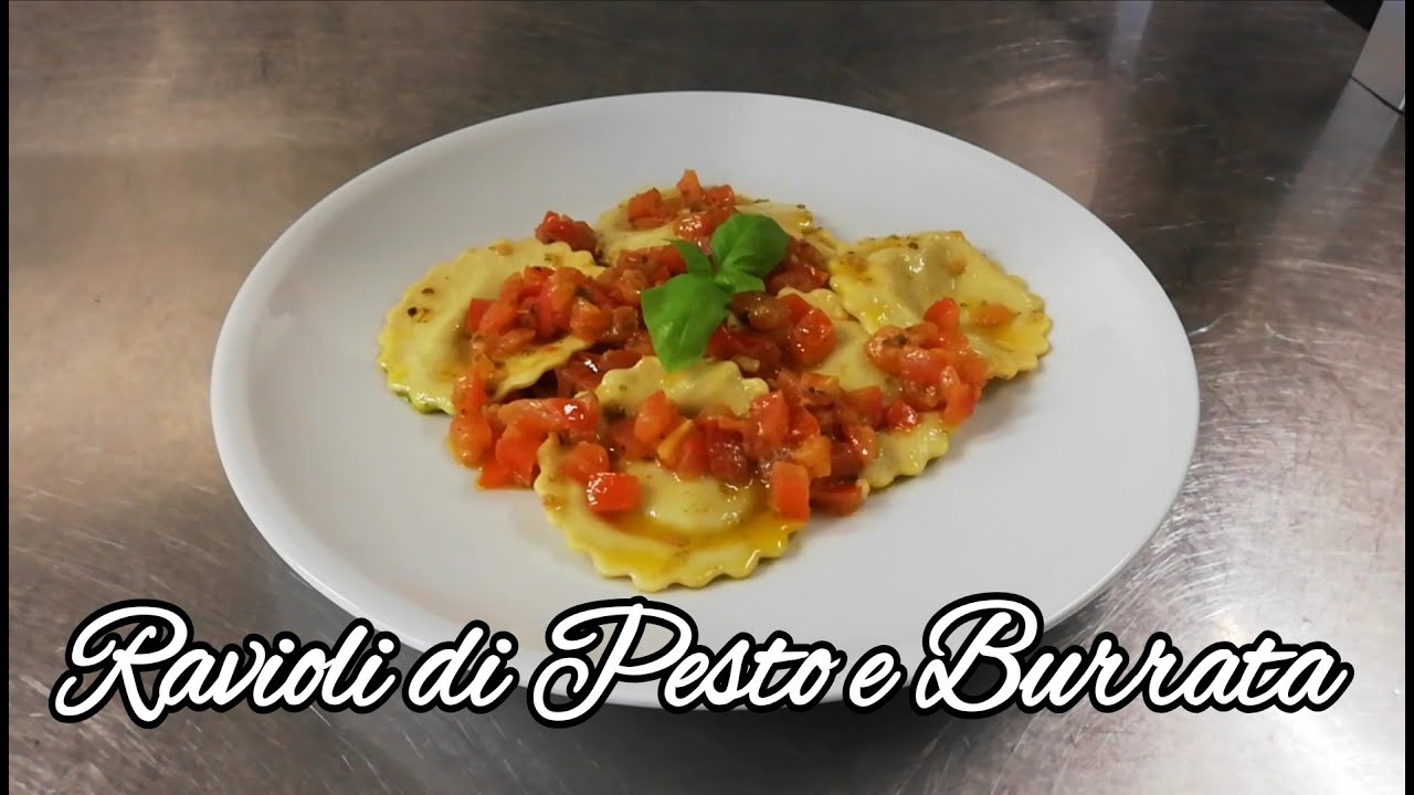 Ravioli al Pesto e Burrata ... Nuovo piatto al Ristornate dove lavoro @ChefJasonznc