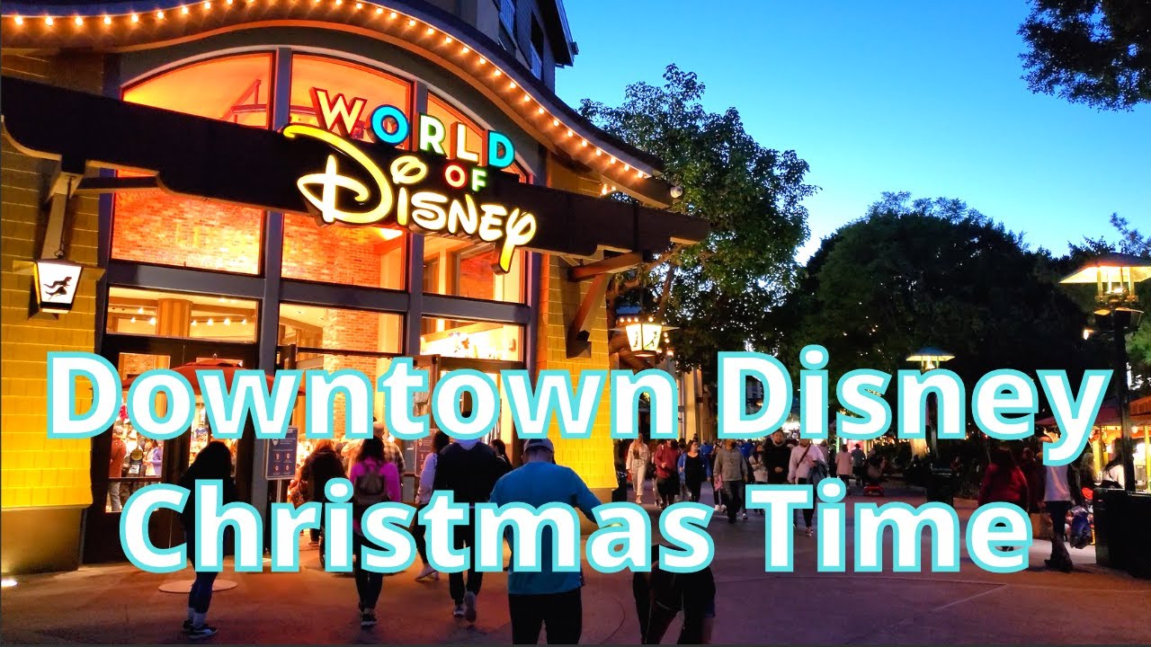 Walking Around Downtown Disney Christmas Time 01/09/22 Anaheim, CA [4K]