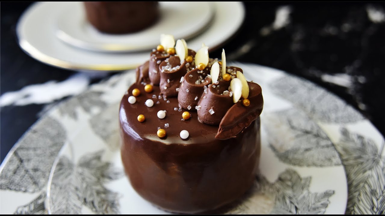 焦糖巧克力慕斯蛋糕 | Caramel Chocolate Mousse Cake《不萊嗯的烘焙食譜》