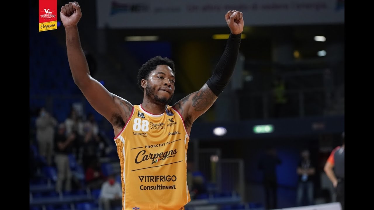 [Focus] Vola Tyrique Jones! 24pt, 11 rmb, 36 val vs Trieste
