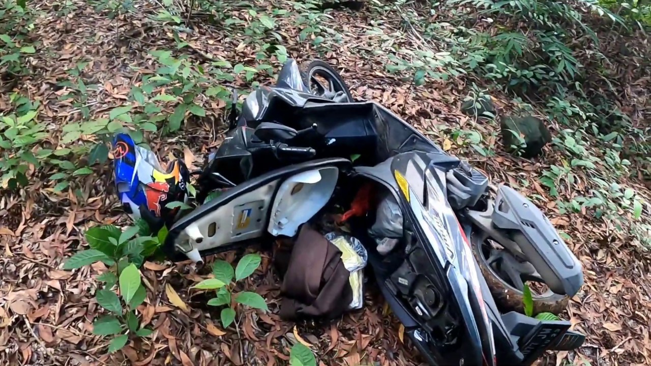 Penemuan jauh dluar dugaan,ada gaman ada jimat || DALLMYD || metal detector indonesia || jimatan