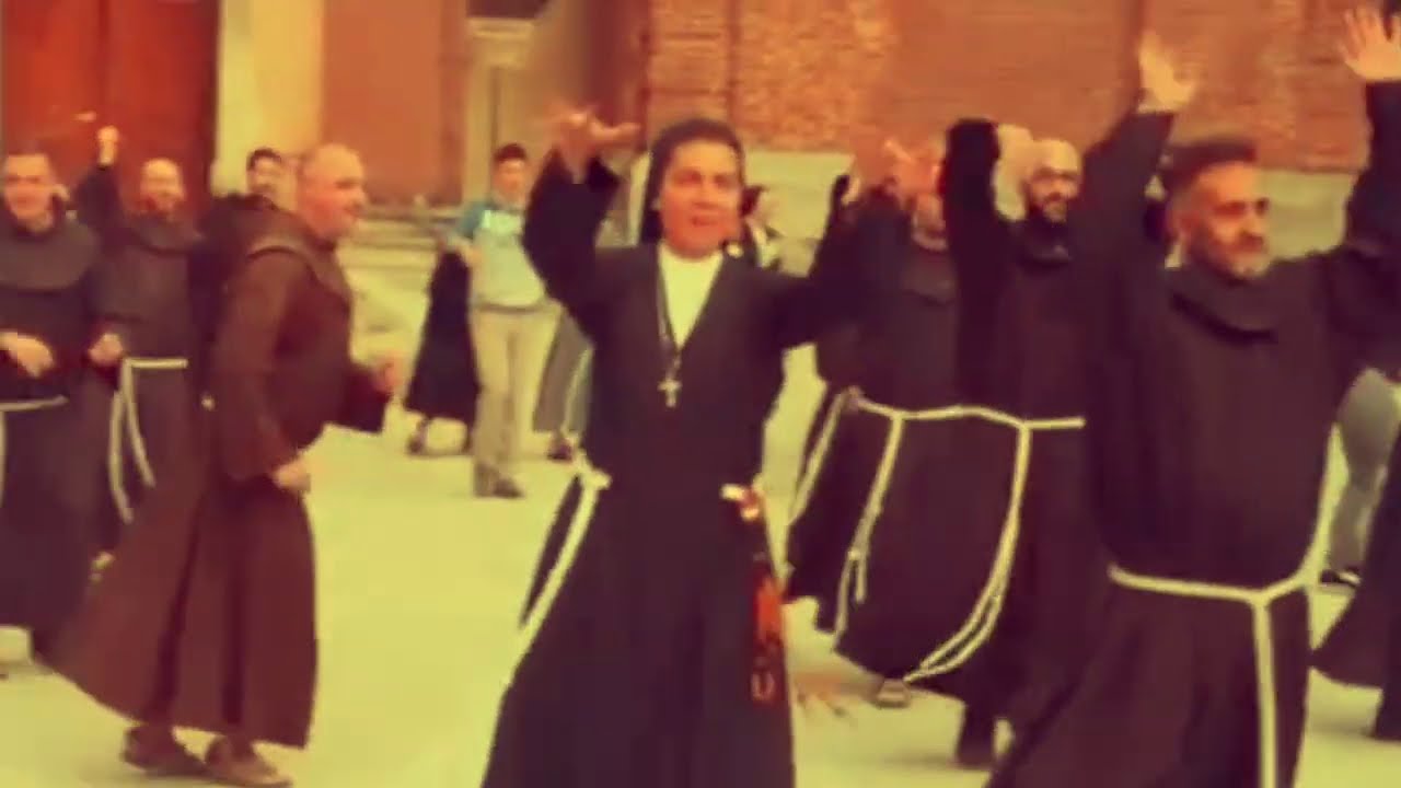 Trinity - Fiesta Celestial (Franciscans Flash-mob Version)
