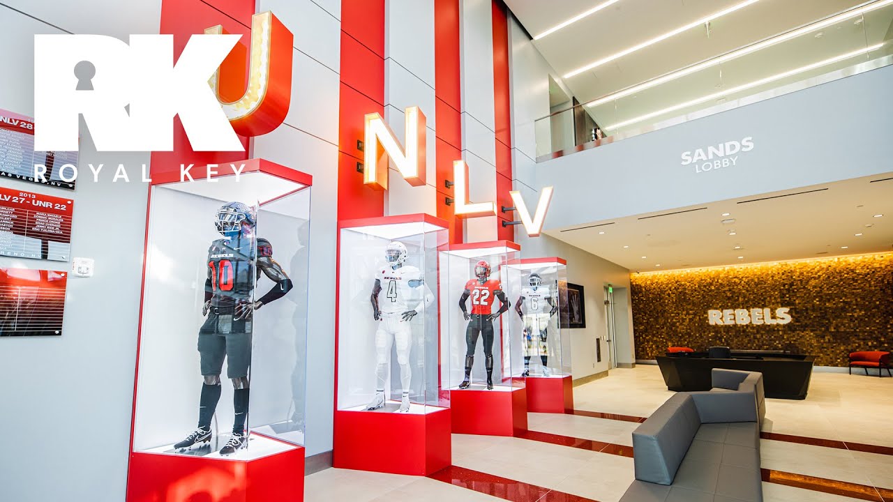 Внутри футбольного комплекса UNLV REBELS стоимостью 35 000 000 долларов | Royal Key