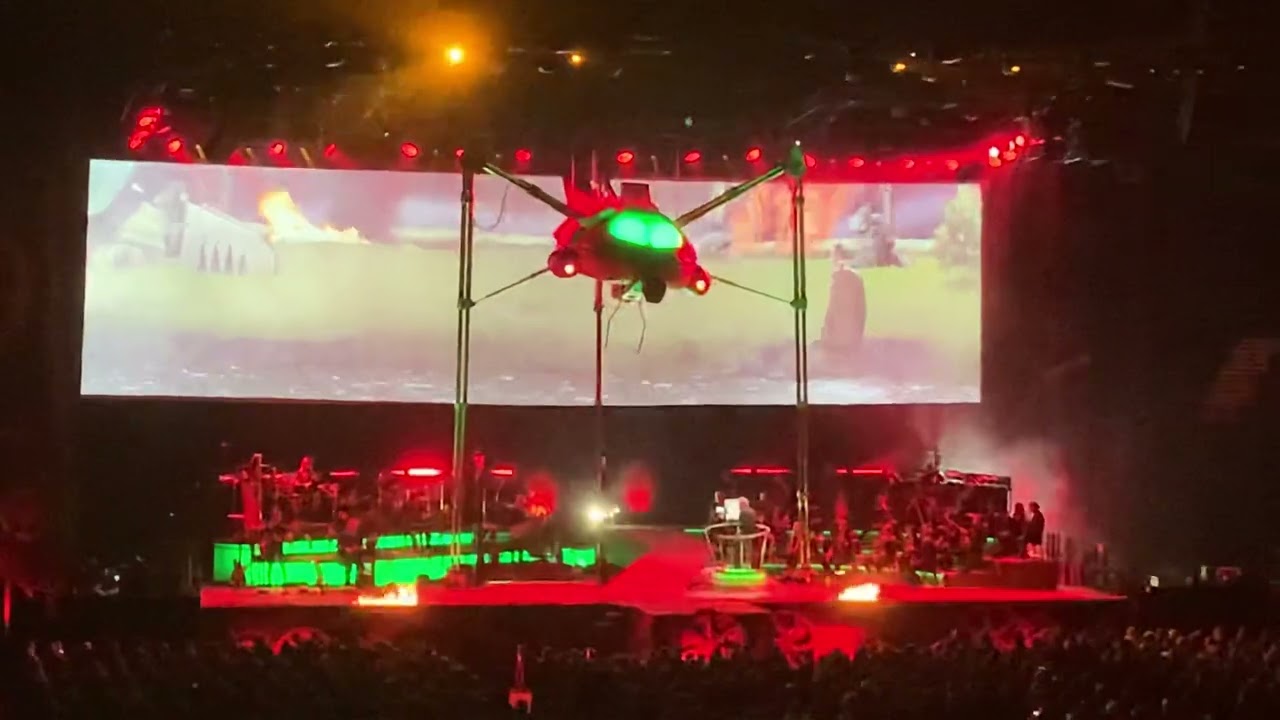 Jeff Waynes Musical Version Of The War Of The Worlds! Manchester April 1st - Part 2