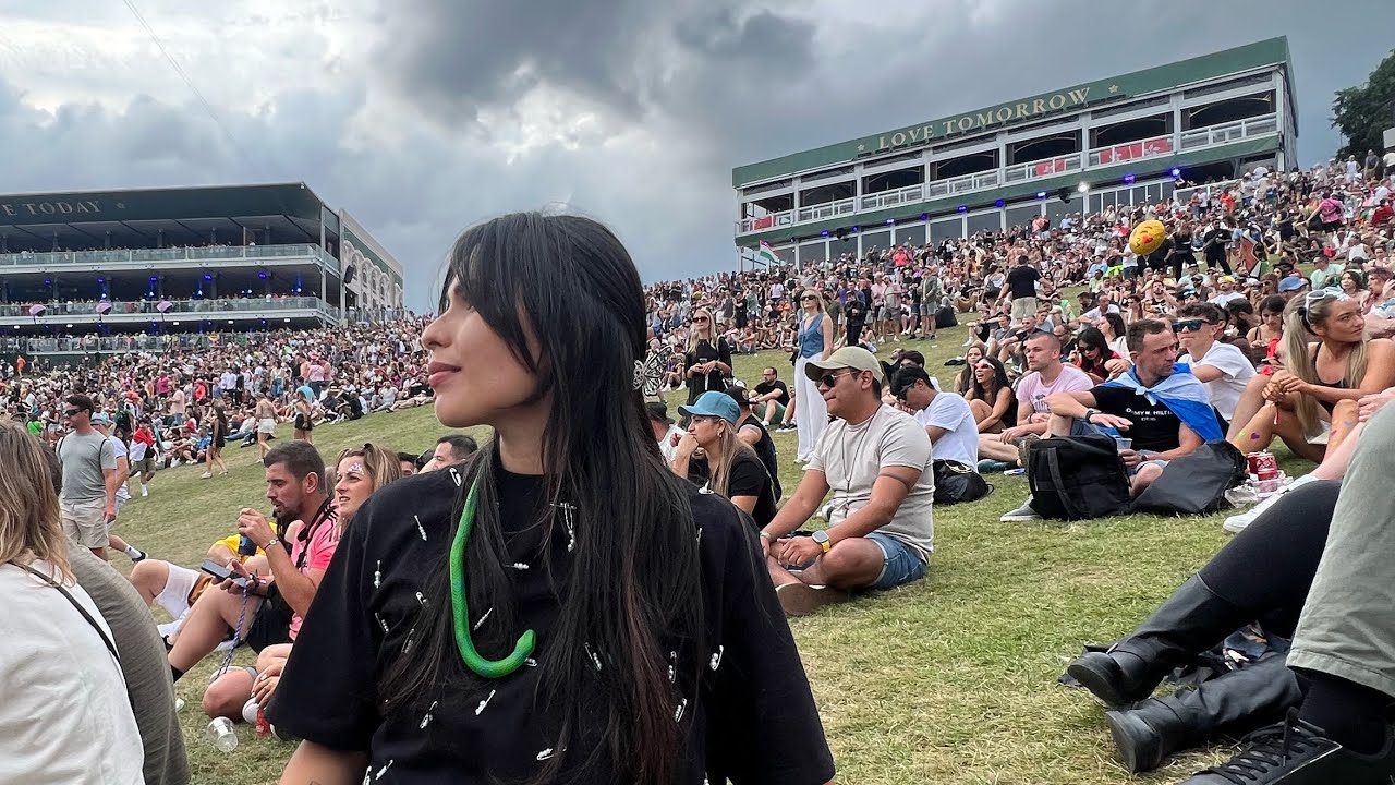 VLOG TOMORROWLAND BÉLGICA 2024 🇧🇪 VIVENDO OS PALCOS CRYSTAL GARDEN, ABERTURA DO MAINSTAGE, COMIDAS!🍟
