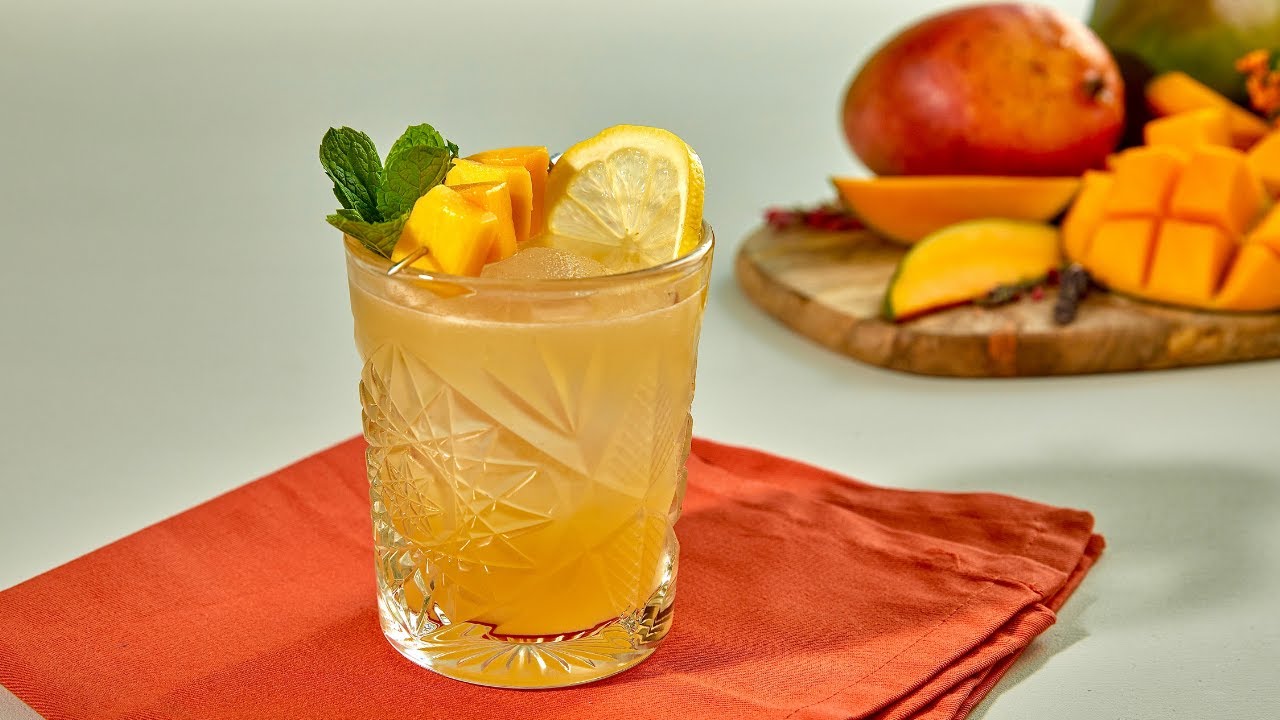 Mango Whiskey Smash Cocktail Drink