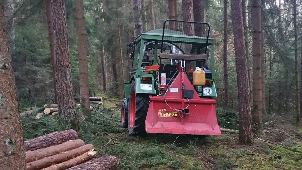 Fendt 200s | Brennholz | Seilwinde | Tajfun | Holz rücken | für den Rückewagen vorbereiten #36