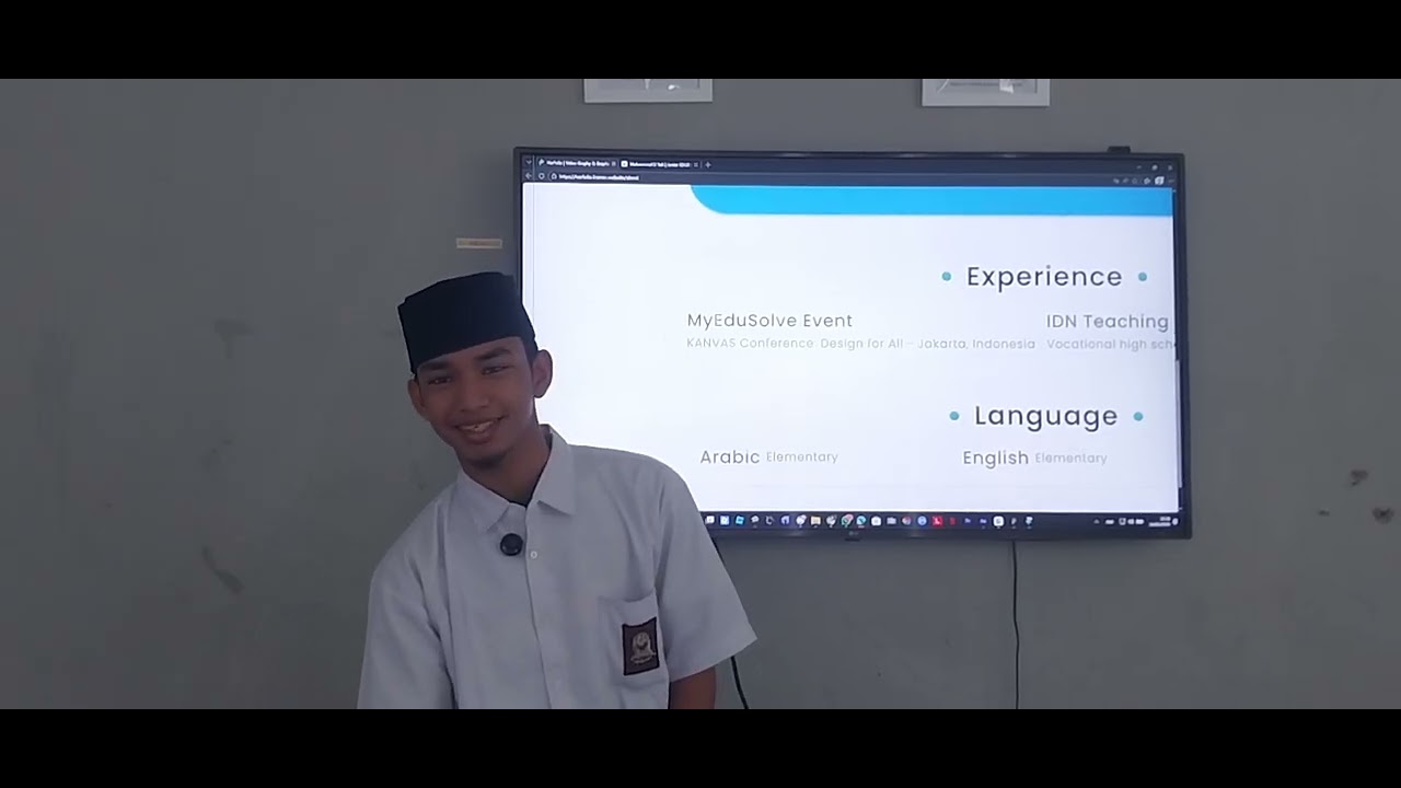 Presenting Portfolio by Faruq of XI DKV A