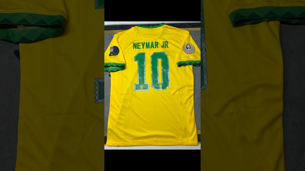Unboxing 2010 Brazil home Neymar 10(links in my bio)#vintage #brazil #neymarjr #shorts