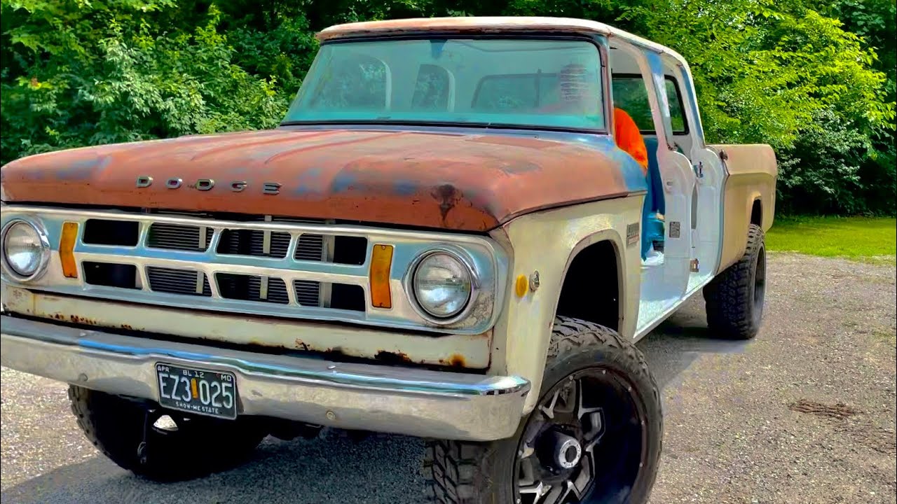 Самодельные цифровые датчики и покраска для Dodge D200 SWEPTLINE 1969 года