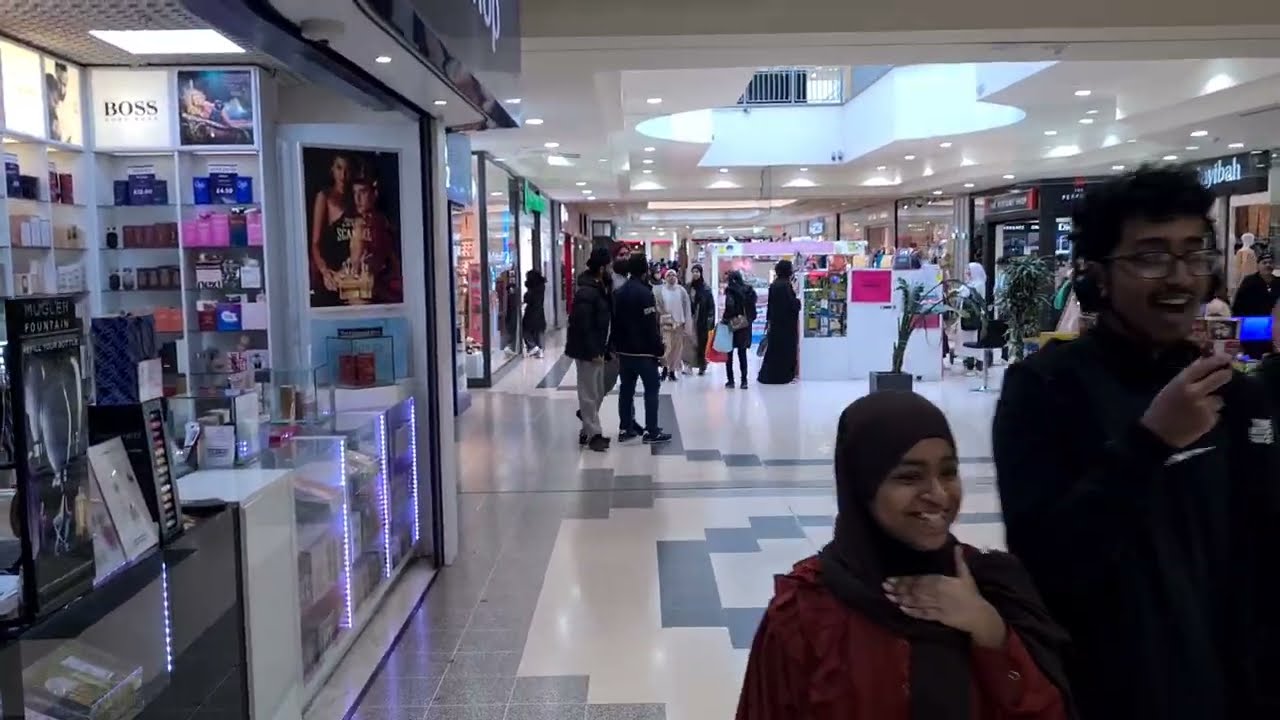 The Exchange Shopping Mall 🛍, Ilford, London