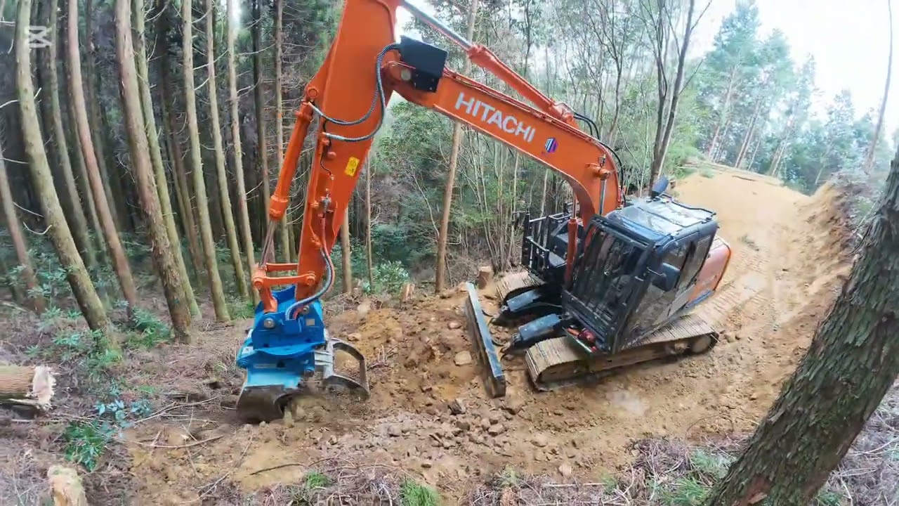 先輩の休憩場所と路網作成風景