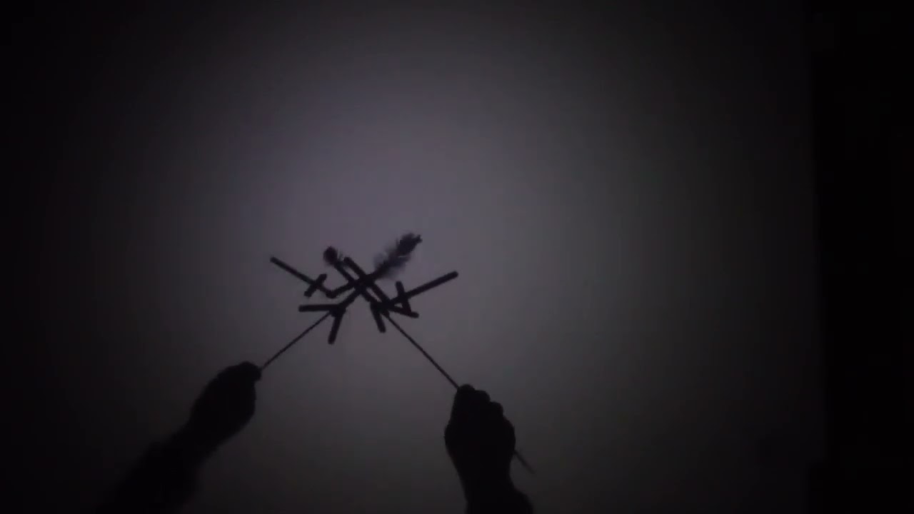 قصه(اشر 👿)ضد(الخير 😇)للاطفال بطريقه فن الظل 😉🔦