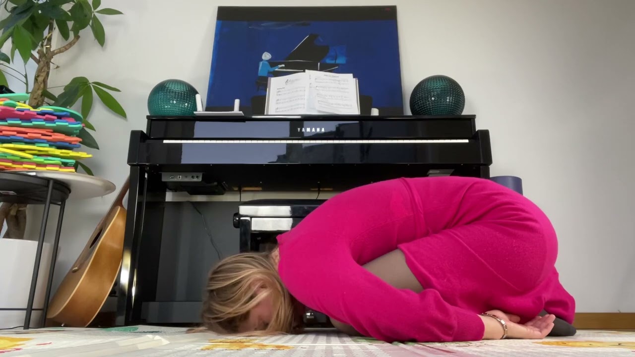 YOGA CLASS! Day 1112 of yoga and gratefulness