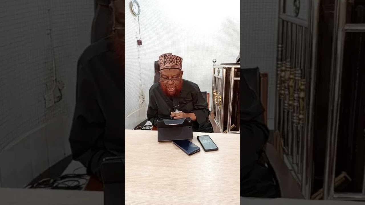 Reading from Al-Adab al-Mufrad: A Man Is the Shepherd of His Family | Shaykh Najmudeen Ibn Sulayman