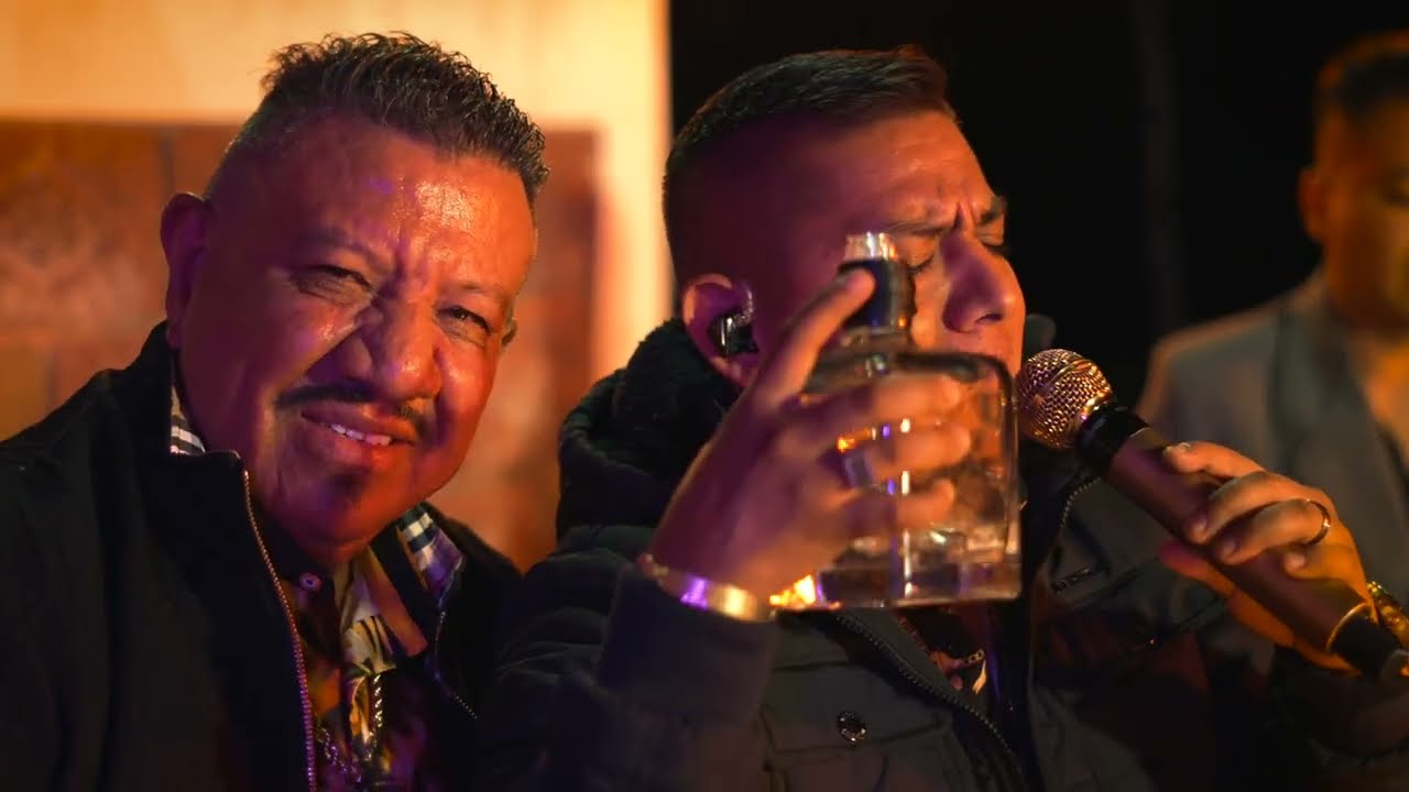 Los Player´s de Tuzantla - Las Canciones de Don Robe (Como Daga Clavada, Partiéndome La Vida)